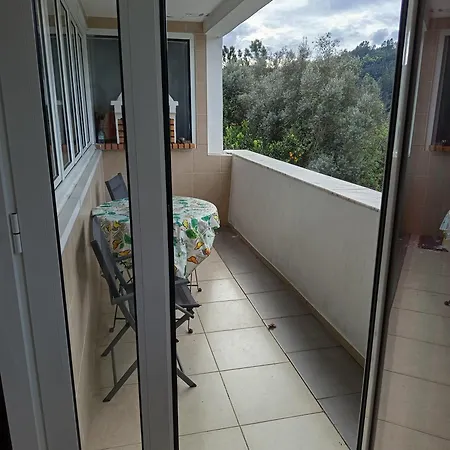 Vakantiehuis Moradia Lili Ronqueira